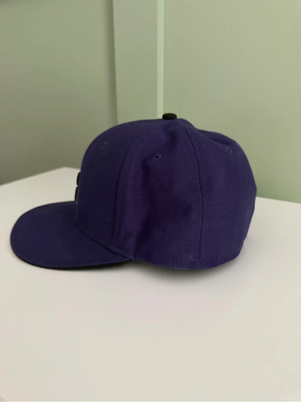 New Era excellent pre